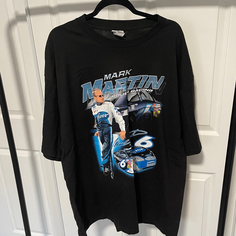 Men’s graphic t shirt